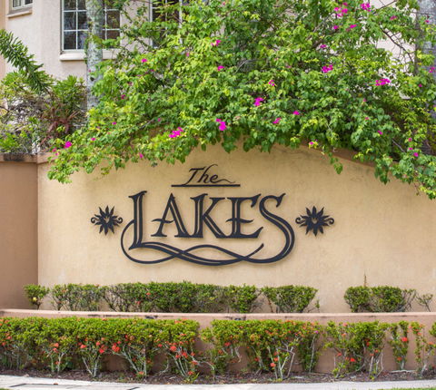 The Lakes Cairns Resort - Accommodation Whitsundays 0