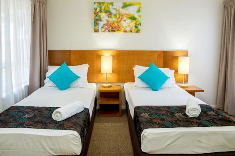 The Lakes Cairns Resort - Accommodation Whitsundays 2