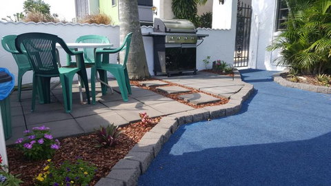 Siesta Villa Motel - Accommodation Whitsundays 9