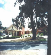 SUNBURY MOTOR INN MOTEL - Accommodation Whitsundays 0