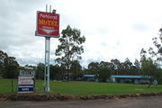 Parkland Motel - Accommodation Whitsundays 0