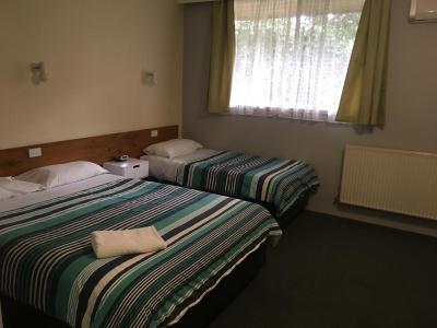 Camperdown Cascade Motel - Accommodation Whitsundays 8