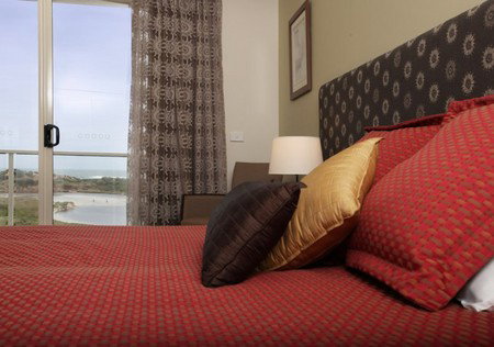 Lady Bay Resort - Accommodation Whitsundays 0