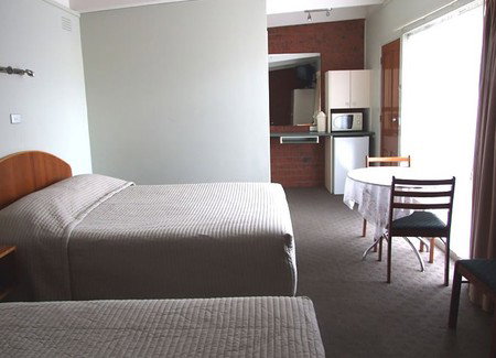 Abbotswood Motor Inn - Accommodation Whitsundays 4