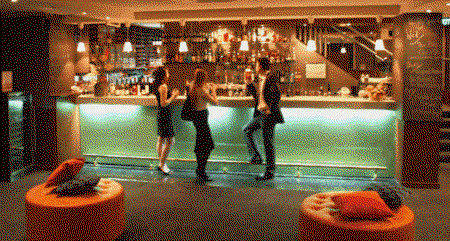 Ambassadors Hotel - Accommodation Whitsundays 1