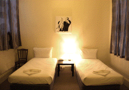 Ambassadors Hotel - Accommodation Whitsundays 2