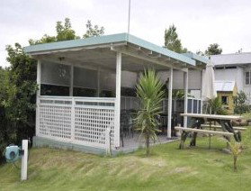 Ballymena Holiday Units - Accommodation Whitsundays 3