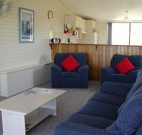 Penguin Mews - Accommodation Whitsundays