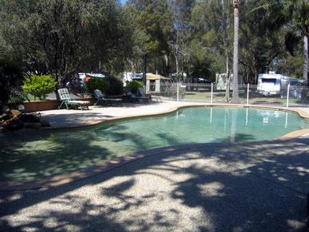 Lighthouse Beach Holiday Village - Accommodation Whitsundays 0