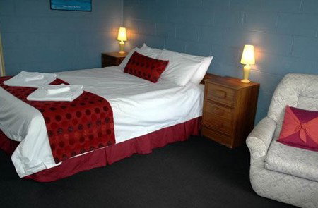 The Bay Motel - Safety Beach - Accommodation Whitsundays 4