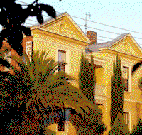 Campbell Street Lodge - Accommodation Whitsundays