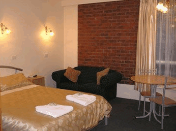Camperdown Cascade Motel - Accommodation Whitsundays 2