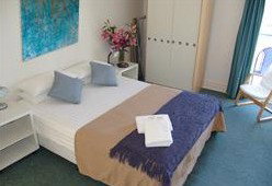 Glenferrie Lodge - Accommodation Whitsundays 2