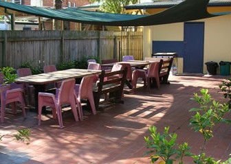 Manly Bunkhouse - Accommodation Whitsundays 0