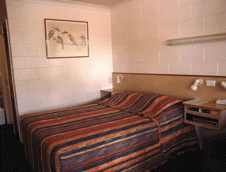 Country Ayr Motel - Accommodation Whitsundays 2