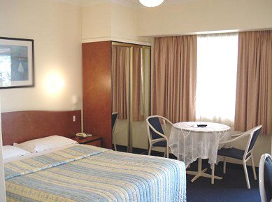 Town & Country Motel - Accommodation Whitsundays 1