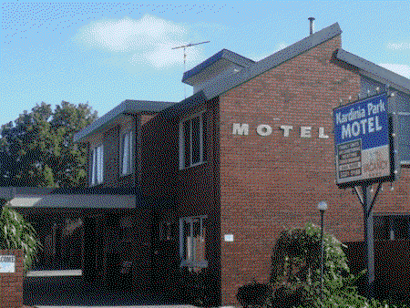 Kardinia Park Motel - Accommodation Whitsundays 0