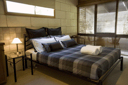 Port O Call Motel - Accommodation Whitsundays 1