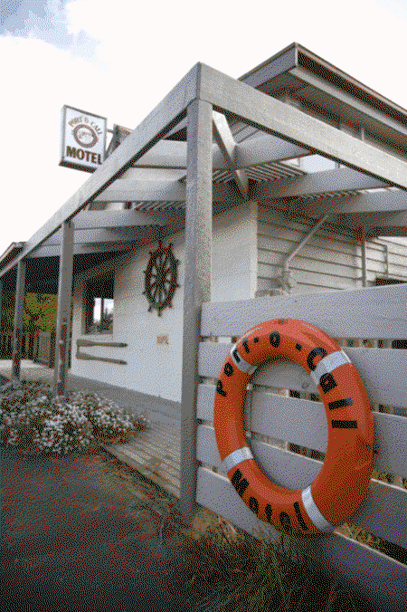 Port O Call Motel - Accommodation Whitsundays 3