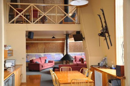 Ripparoo Ski Lodge - Accommodation Whitsundays 2