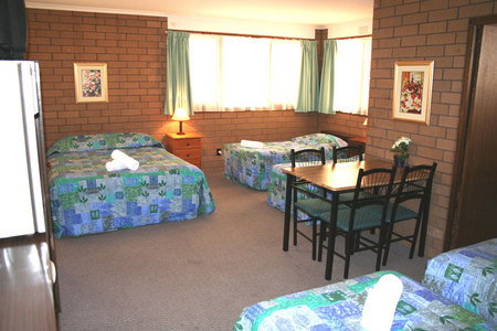 Rippleside Park Motor Inn - Accommodation Whitsundays 3