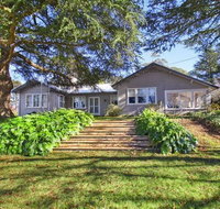 Robin Hill - Accommodation Whitsundays