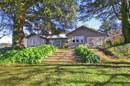 Robin Hill - Accommodation Whitsundays 0