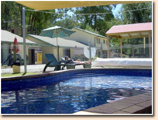 Snow View Holiday Units - Accommodation Whitsundays 0