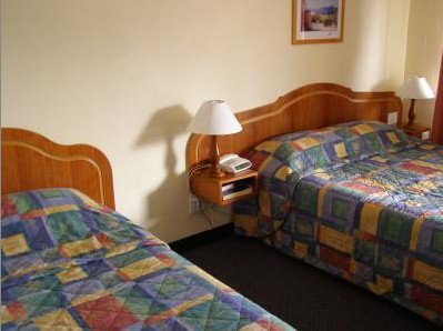 All Seasons Motor Lodge - Accommodation Whitsundays 1