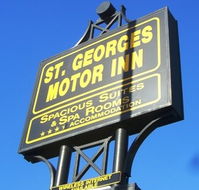 St Georges Motor Inn - Accommodation Whitsundays