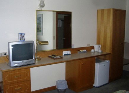 St Georges Motor Inn - Accommodation Whitsundays 3