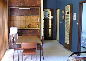 Arch Motel - Accommodation Whitsundays 1