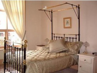 Strathmore Victorian Manor - Accommodation Whitsundays 4