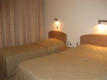 Gosford Palms Motor Inn - Accommodation Whitsundays 1
