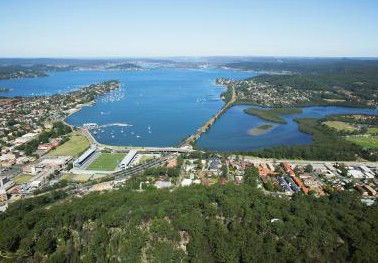 Gosford Palms Motor Inn - Accommodation Whitsundays 2