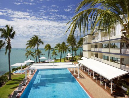Coral Sea Resort - Accommodation Whitsundays 4