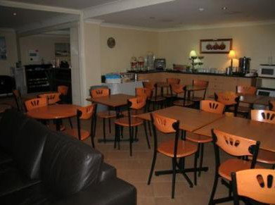 Sleep Express Motel - Accommodation Whitsundays 3