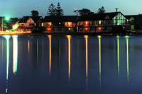 Clan Lakeside Lodge - Accommodation Whitsundays 0