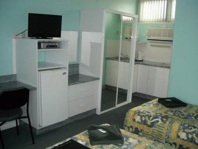 The Tree Motel - Accommodation Whitsundays 3