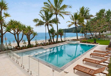 Fairshore Beachfront Apartments - Accommodation Whitsundays 0