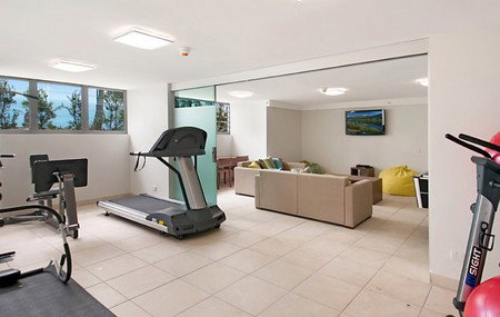 Fairshore Beachfront Apartments - Accommodation Whitsundays 2