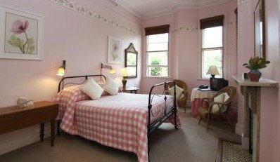 The Russell Hotel - Accommodation Whitsundays 4