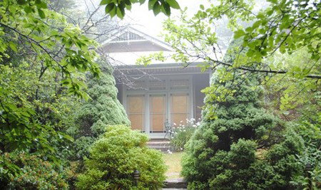 Bygone Beautys Cottages - Accommodation Whitsundays 5