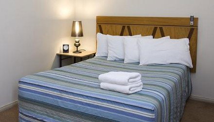 High Cross Park Lodge - Accommodation Whitsundays 4