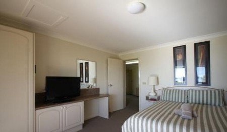 Araluen Motor Lodge - Accommodation Whitsundays 1