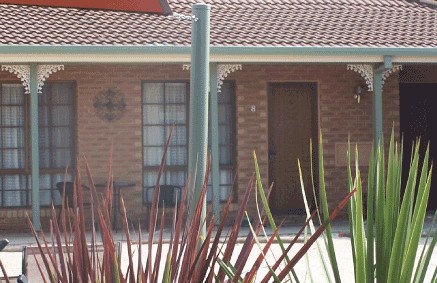 Arcadia Motor Inn - Accommodation Whitsundays 0