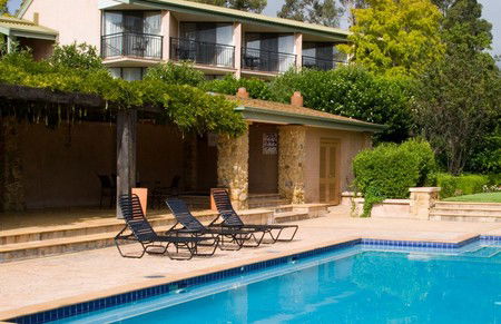 Tallawanta Lodge - Accommodation Whitsundays 2