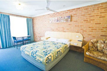 Branxton House Motel - Accommodation Whitsundays 1