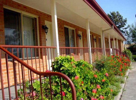 Branxton House Motel - Accommodation Whitsundays 5