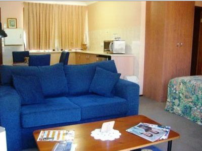 Bridge View Motel - Accommodation Whitsundays 0